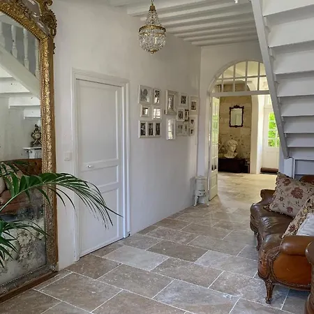 Bed & Breakfast La Maison Du Pont 3*
